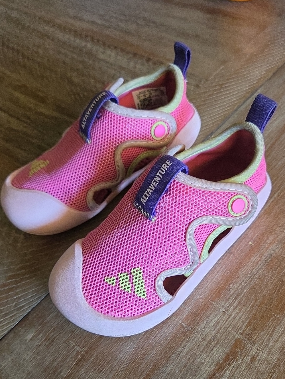 Adidas Kids Pink Mesh Water Shoes size 7